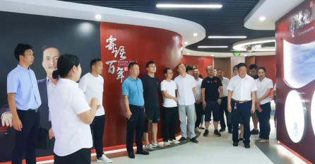 嘉興市人社局副局長杭曄?一行調研中達建設項目